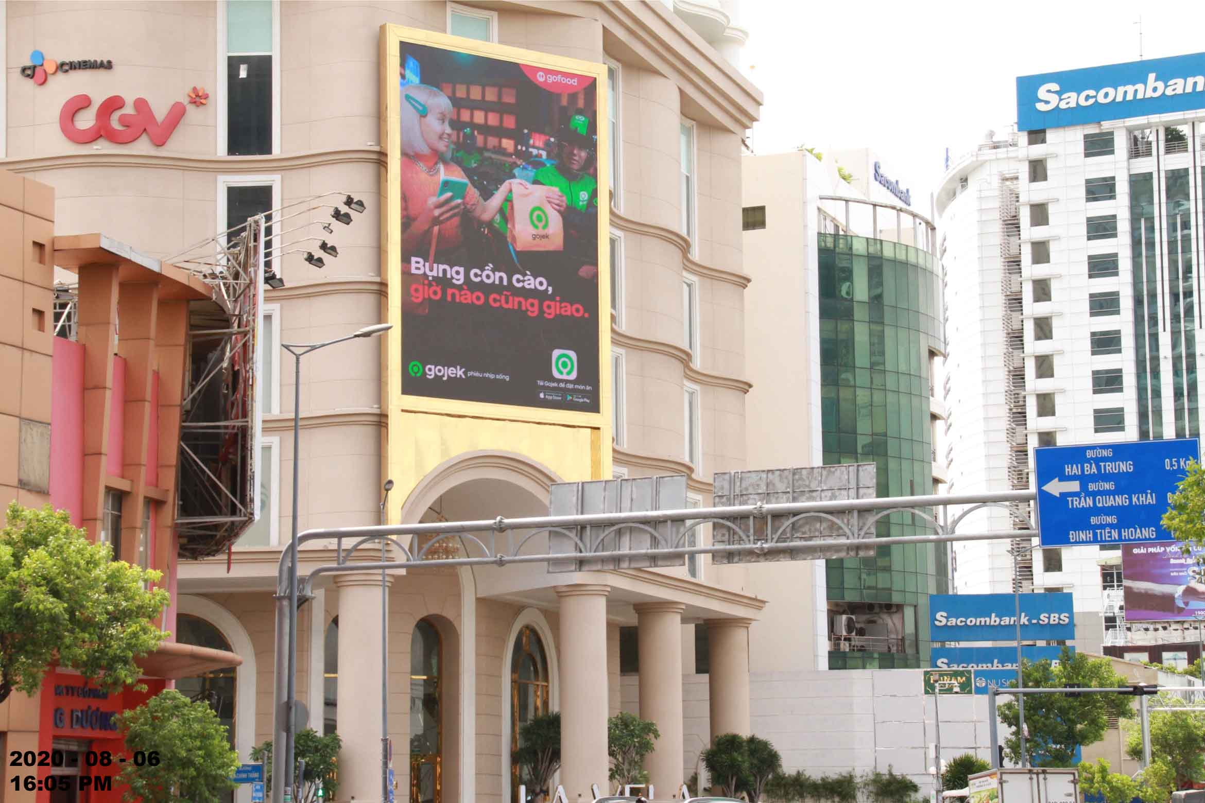 quảng cáo DOOH