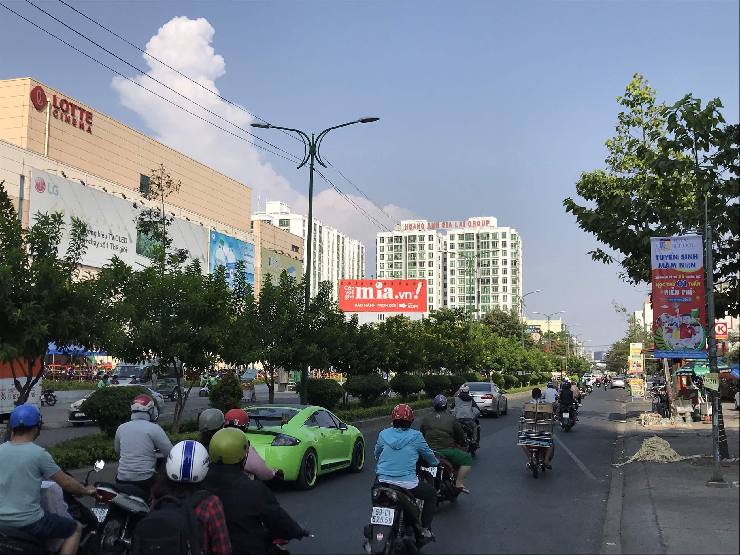 quảng cáo ngoài trời