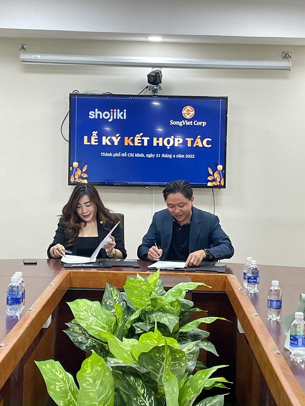 Ký kết hợp tác với Sóng Việt